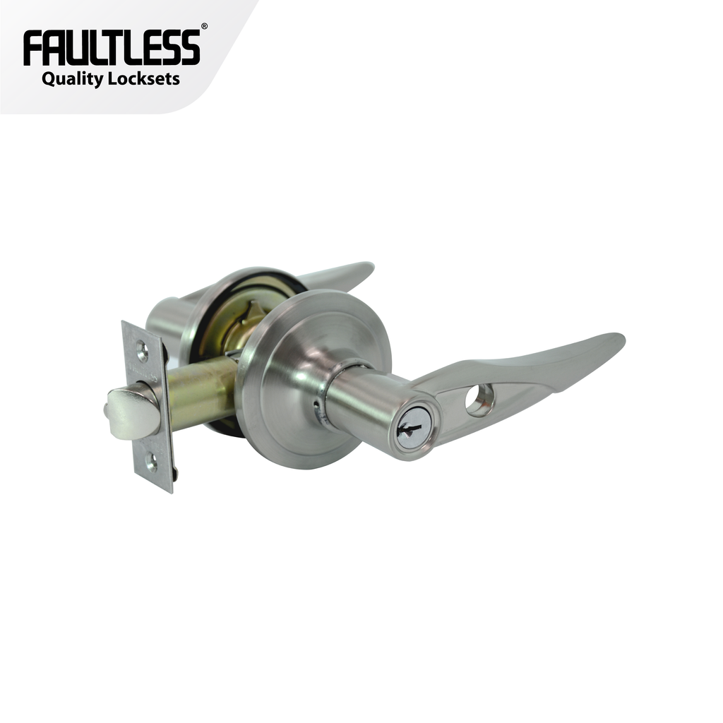 Faultless Leverset - Entrance