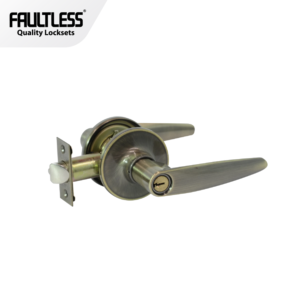 Faultless Leverset - Entrance