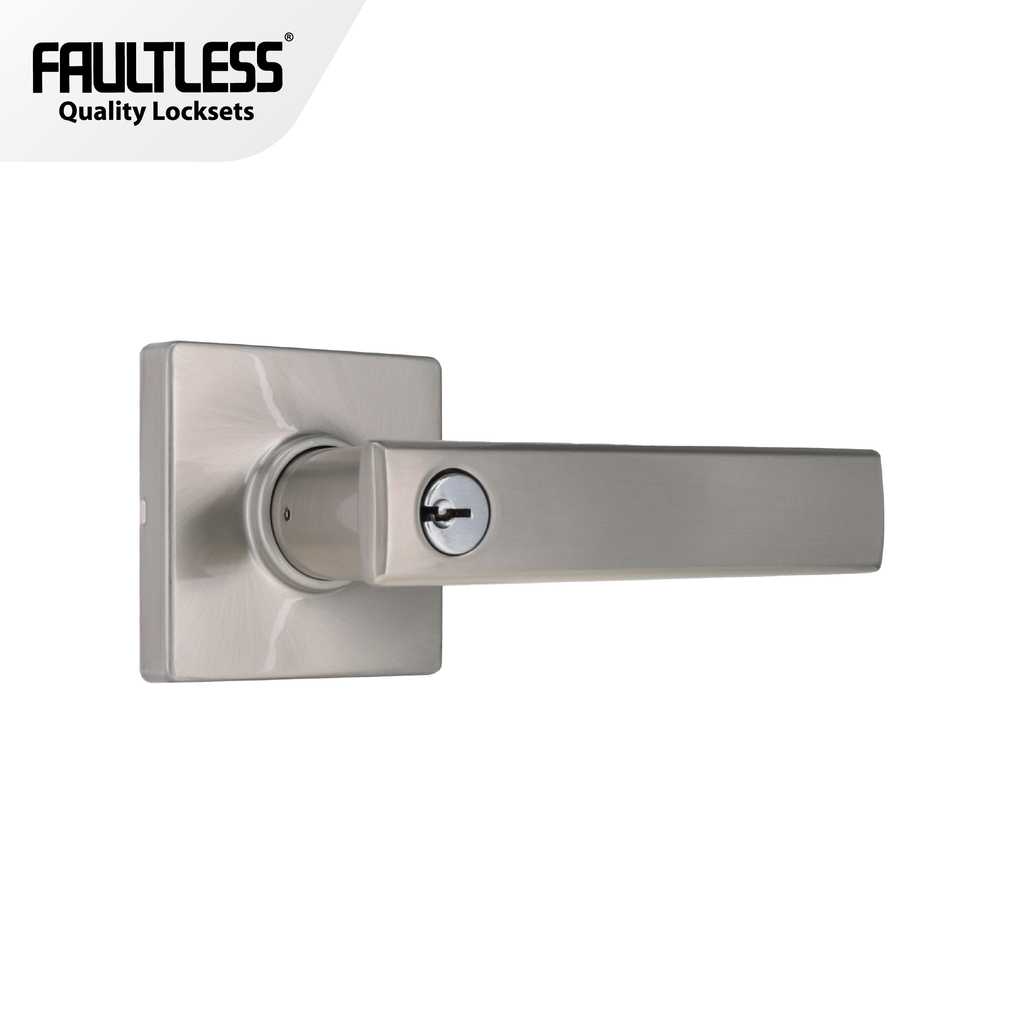 Faultless Leverset - Entrance